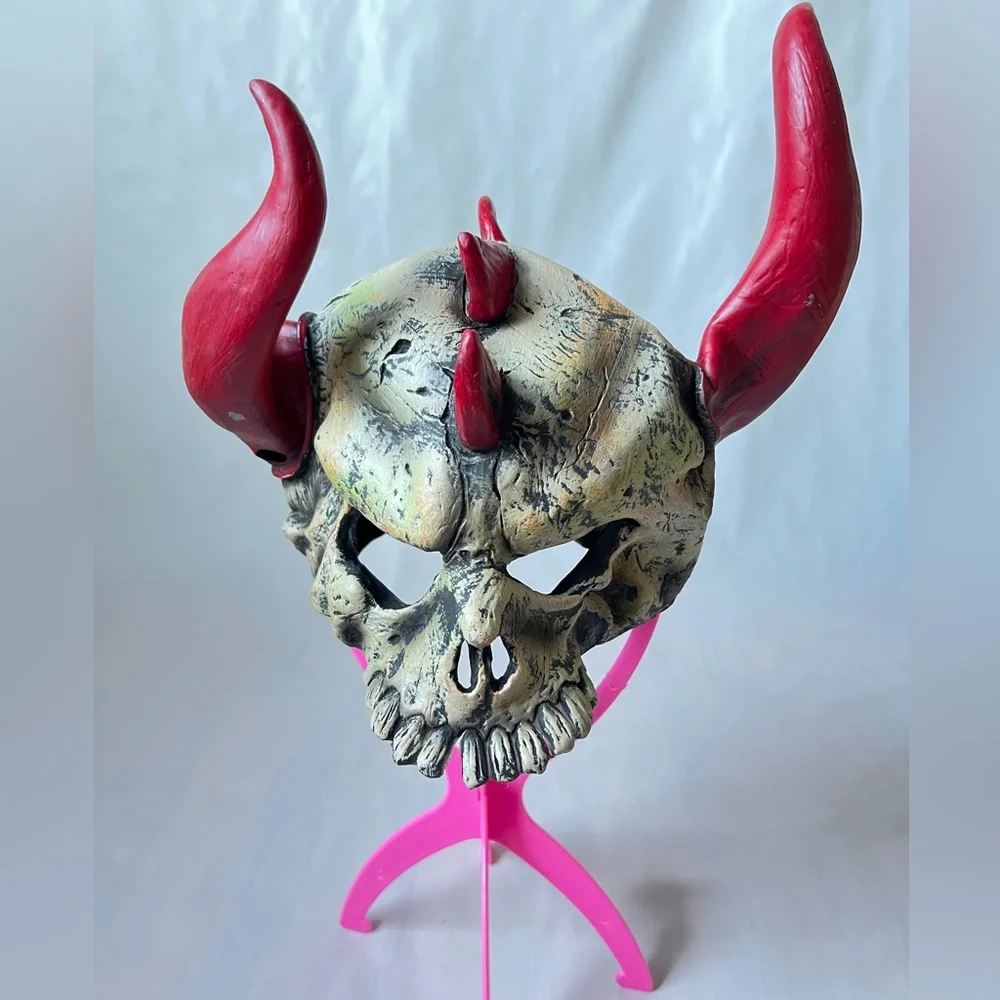 Vintage DISGUISE Devil Skull Horror Mask Red Horns Halloween Child Size 2004 - Picture 1 of 9